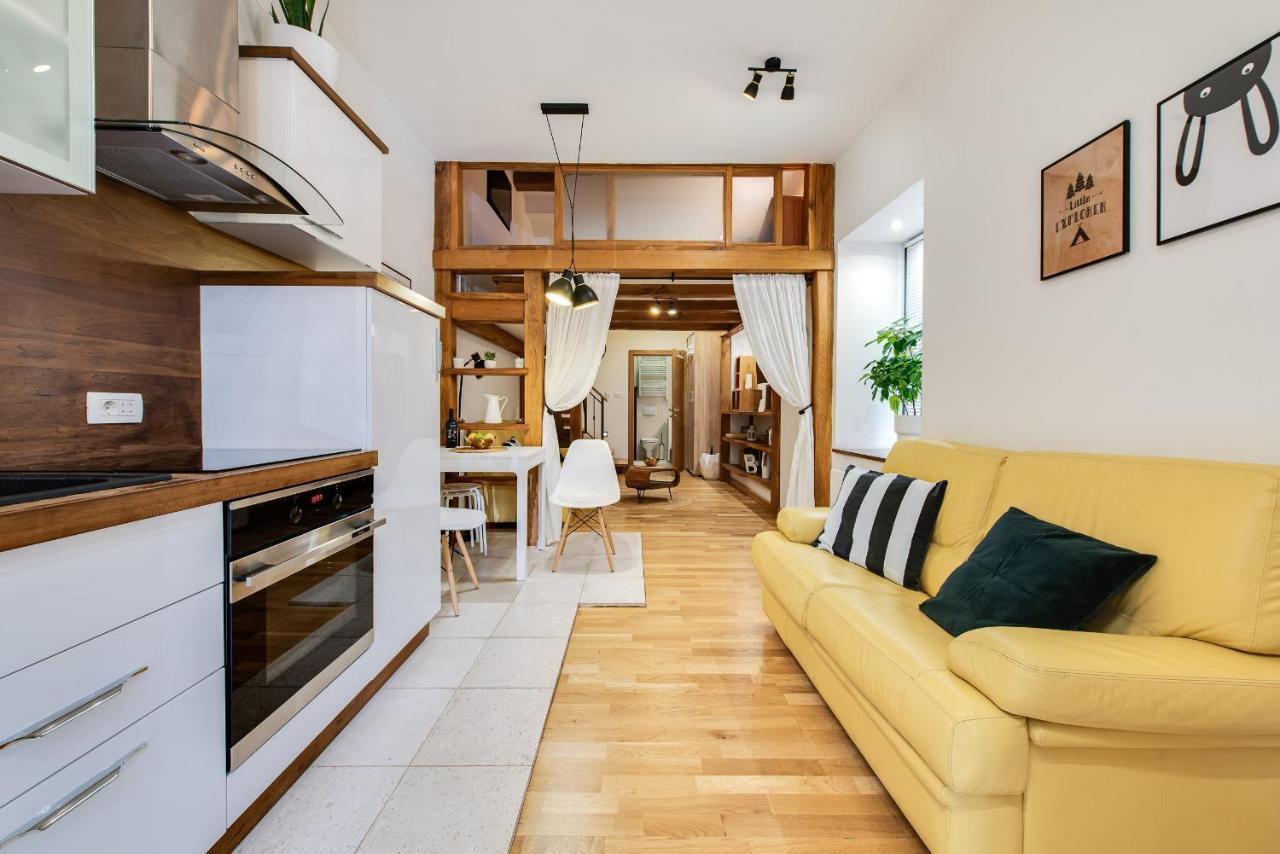 La Guardia Apartment With Free Private Parking Fiume Kültér fotó
