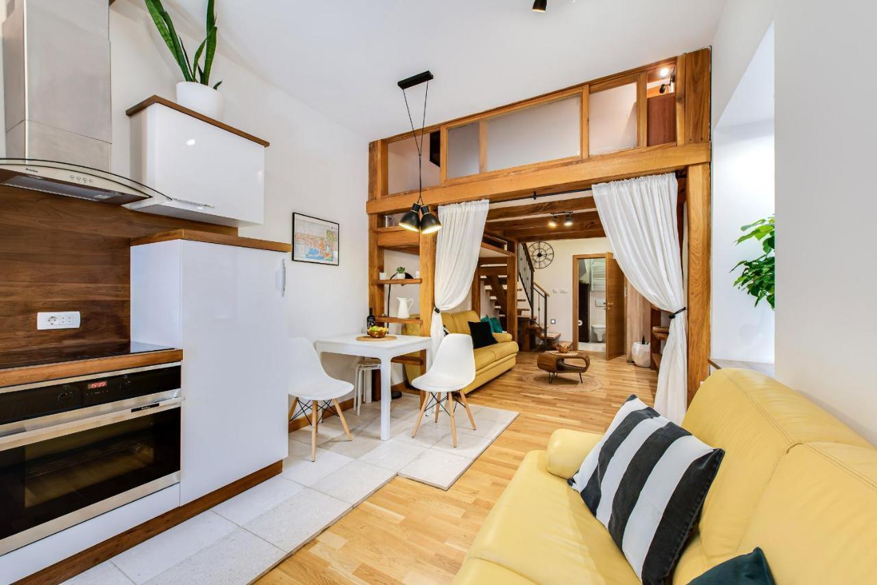 La Guardia Apartment With Free Private Parking Fiume Kültér fotó